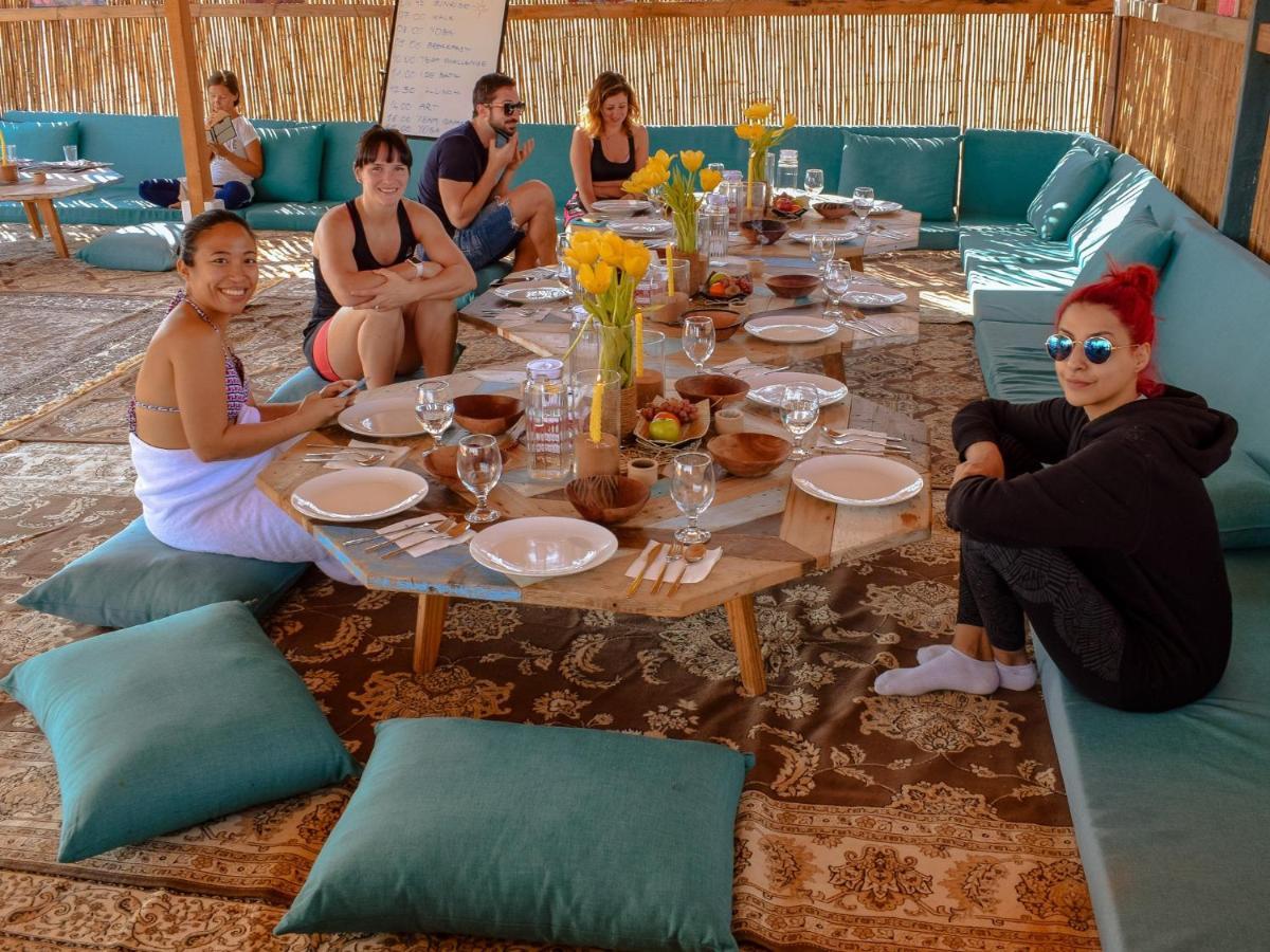 Bedouin Oasis Desert Camp- Ras Al Khaimah Екстериор снимка